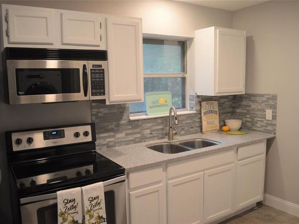 930  Cleardale Drive , Dallas Texas 75232