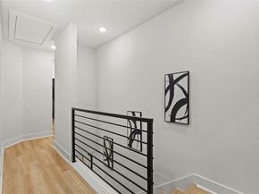 5305  Colonial Avenue , Dallas Texas 75215