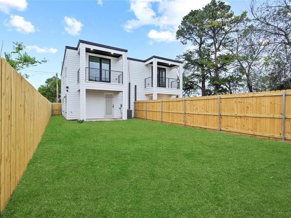 5305  Colonial Avenue , Dallas Texas 75215