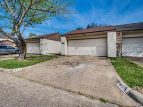 811  Pebble Beach Drive , Garland Texas 75043