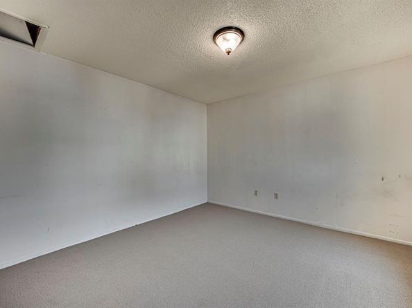 811  Pebble Beach Drive , Garland Texas 75043