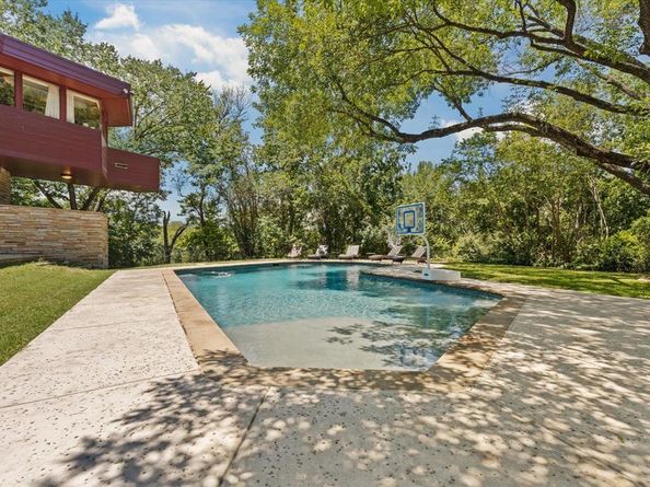 3720  Autumn Drive , Fort Worth Texas 76109