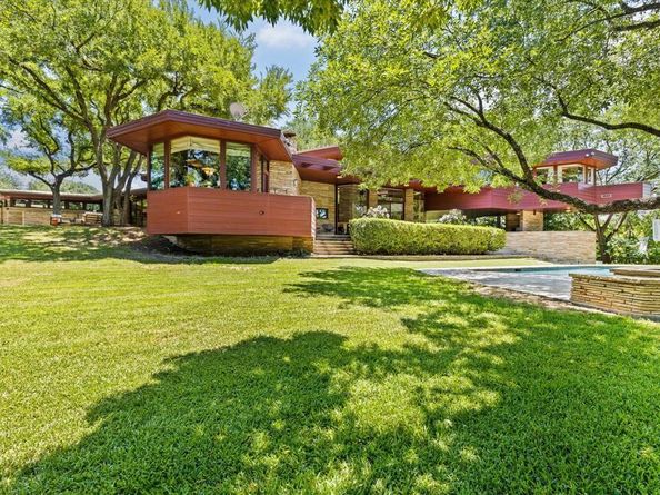 3720  Autumn Drive , Fort Worth Texas 76109