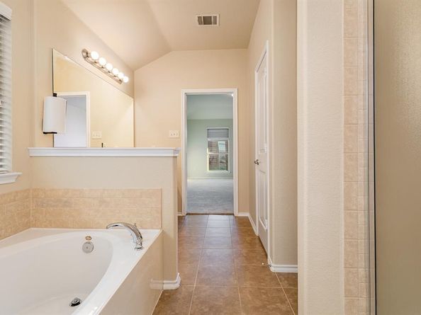 529  Partridge Drive , Aubrey Texas 76227