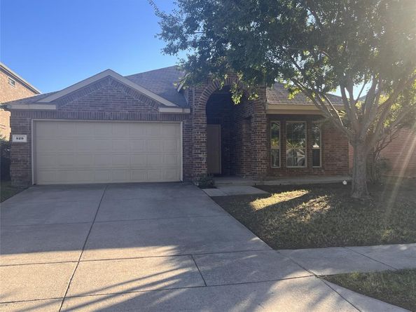 529  Partridge Drive , Aubrey Texas 76227
