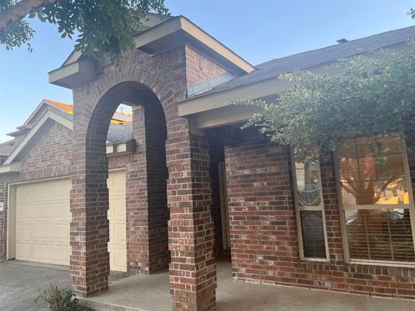 529  Partridge Drive , Aubrey Texas 76227