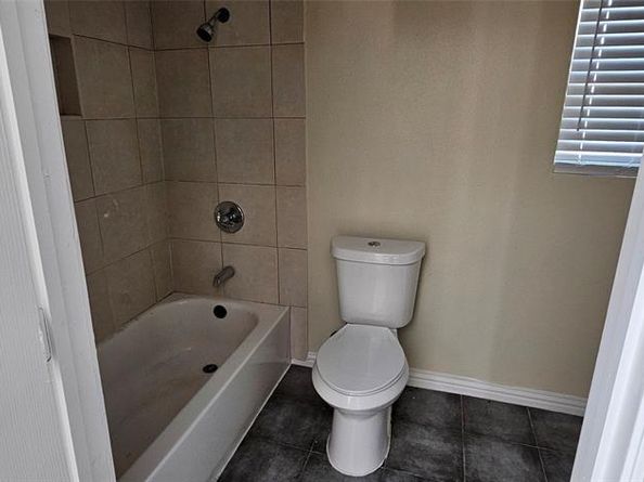 1007  Pleasant Drive , Dallas Texas 75217