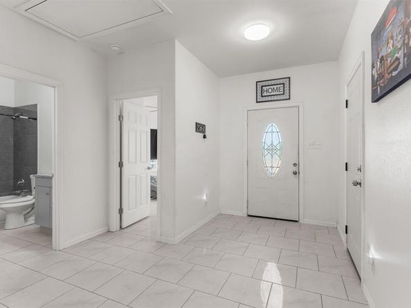 2810  19th Street , Fort Worth Texas 76106