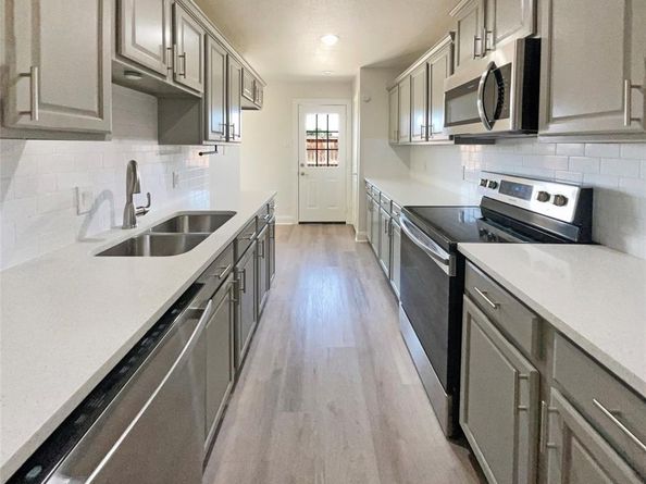14027  Brookgreen Drive , Dallas Texas 75240