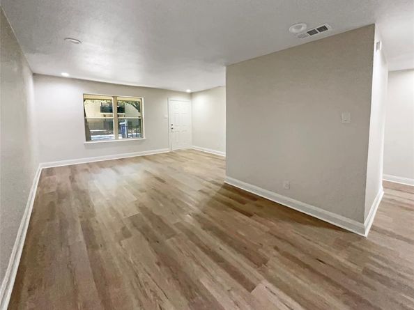 14027  Brookgreen Drive , Dallas Texas 75240
