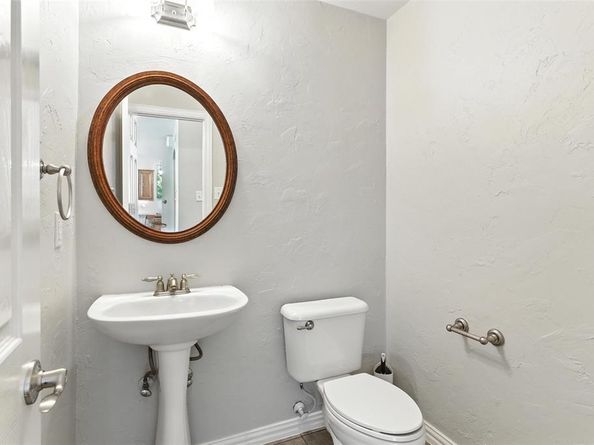 1612  Almond Drive , Mansfield Texas 76063