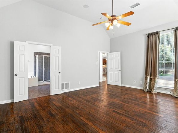 1612  Almond Drive , Mansfield Texas 76063