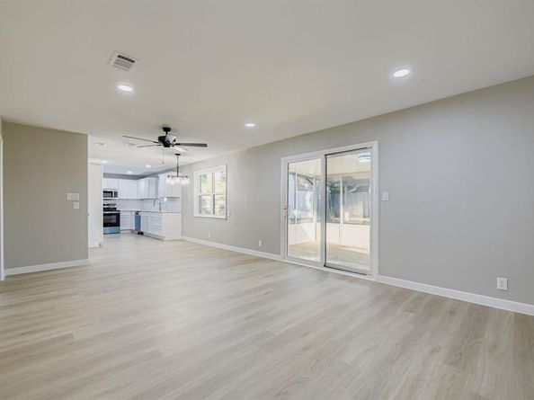 420  Bedford Court W, Hurst Texas 76053