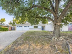 420  Bedford Court W, Hurst Texas 76053