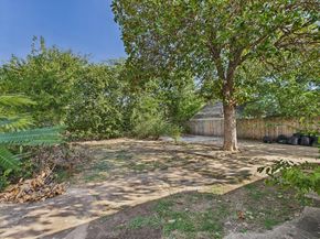 1121 E Morningside Drive , Fort Worth Texas 76104