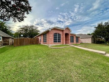 4401  Crystal Lane 