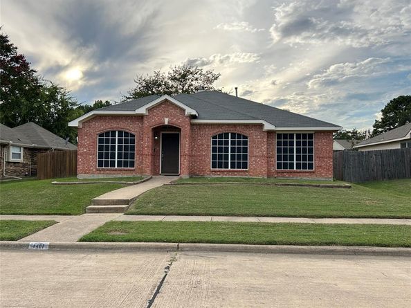 4401  Crystal Lane , Garland Texas 75043