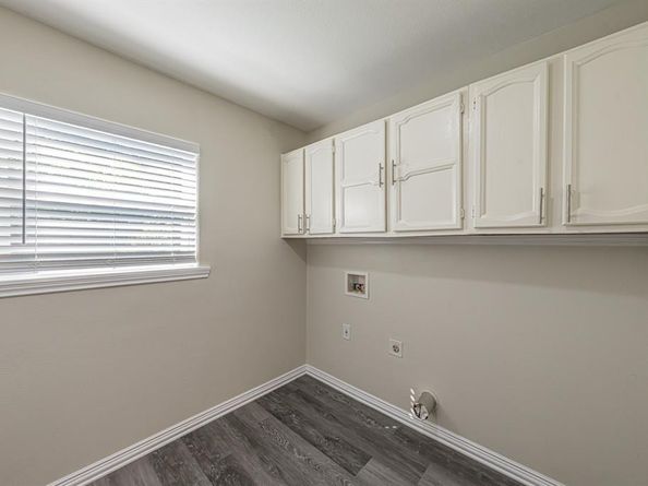 2820  Forest Avenue , Fort Worth Texas 76112