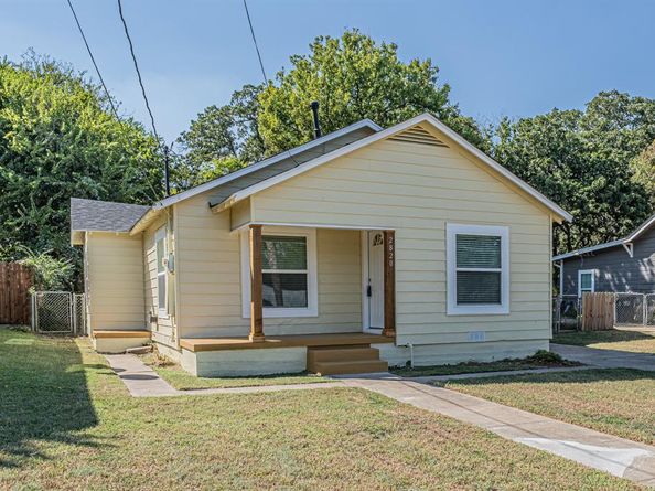 2820  Forest Avenue , Fort Worth Texas 76112