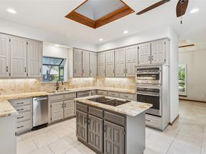 2900  Oak Trail Court , Dalworthington Gardens Texas 76016