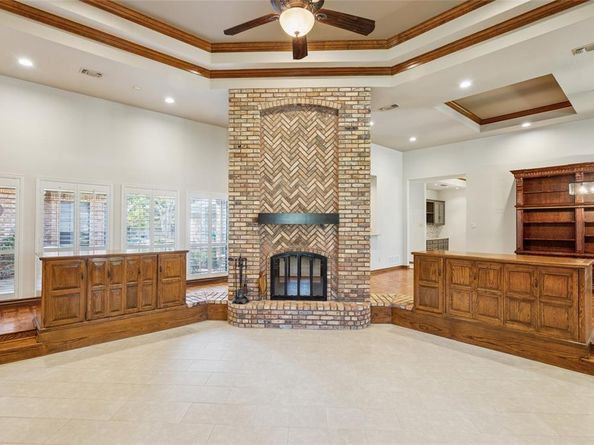 2900  Oak Trail Court , Dalworthington Gardens Texas 76016