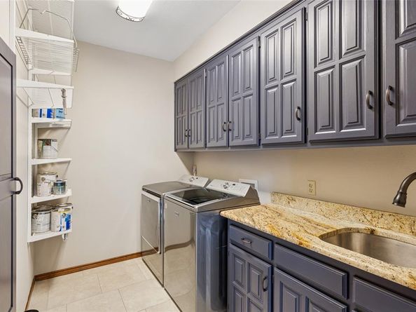 2900  Oak Trail Court , Dalworthington Gardens Texas 76016