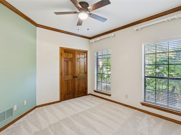 2900  Oak Trail Court , Dalworthington Gardens Texas 76016