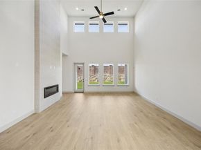 15851  Split Bark Lane , Frisco Texas 75033