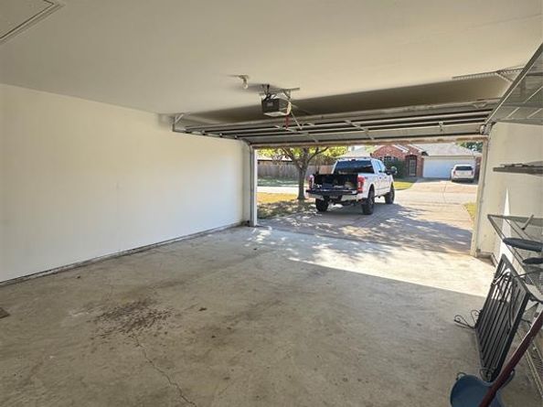 1604  Ocean Drive , Mansfield Texas 76063