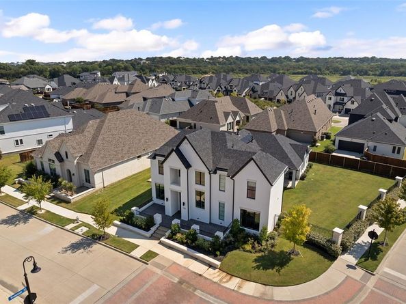 1400  Island Vista Drive , Arlington Texas 76005