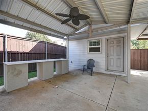 7018  Petty Lane , Dallas Texas 75217