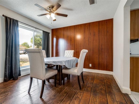 905  Pepperidge Court , Lancaster Texas 75134