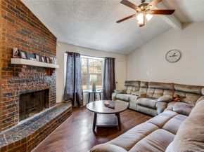 905  Pepperidge Court , Lancaster Texas 75134