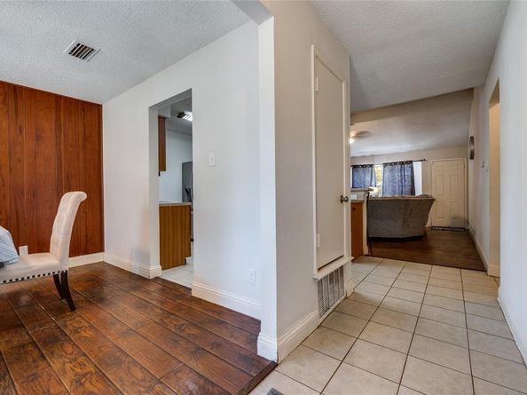 905  Pepperidge Court , Lancaster Texas 75134