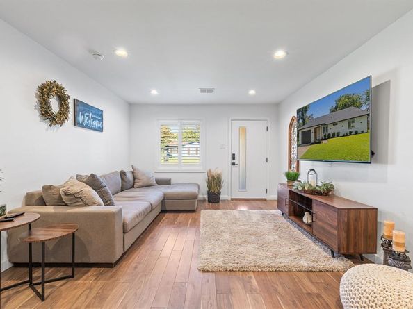 12130  Dandridge Drive , Dallas Texas 75243