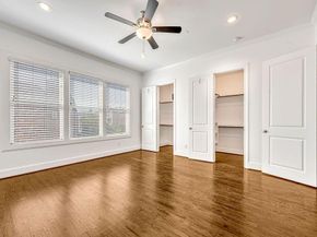 751 S Cesar Chavez Boulevard , Dallas Texas 75201