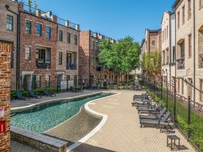 751 S Cesar Chavez Boulevard , Dallas Texas 75201