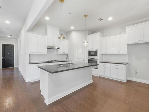 812  Davids Way , Allen Texas 75013