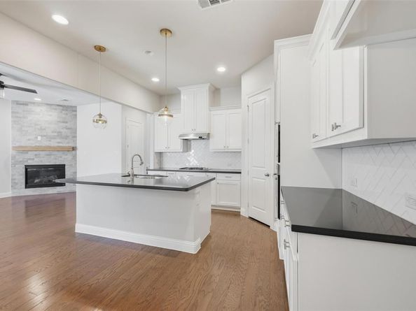 812  Davids Way , Allen Texas 75013