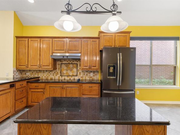 2219  Pecan Grove Court , Dallas Texas 75228