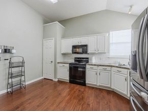 1009  Windsor Drive , Saginaw Texas 76179