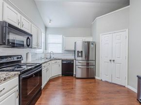 1009  Windsor Drive , Saginaw Texas 76179
