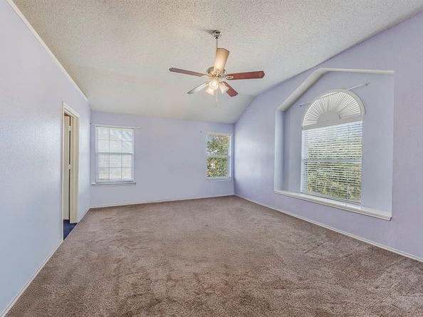 1009  Windsor Drive , Saginaw Texas 76179