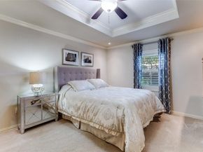 1432  Sylvan Avenue , Dallas Texas 75208