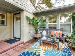 1432  Sylvan Avenue , Dallas Texas 75208