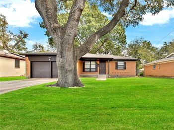 6468  Seco Boulevard 