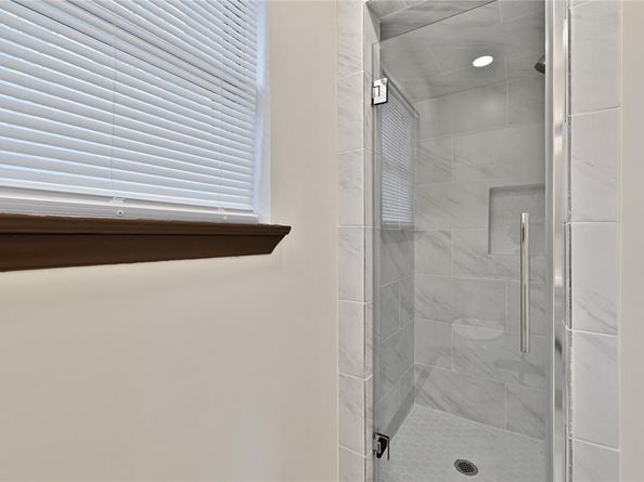 6468  Seco Boulevard , Dallas Texas 75217