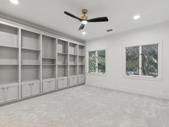 6  Saint Laurent Place , Dallas Texas 75225