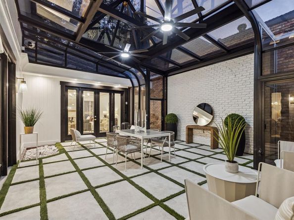 6  Saint Laurent Place , Dallas Texas 75225