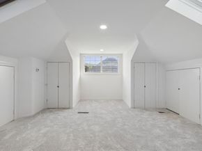 6  Saint Laurent Place , Dallas Texas 75225